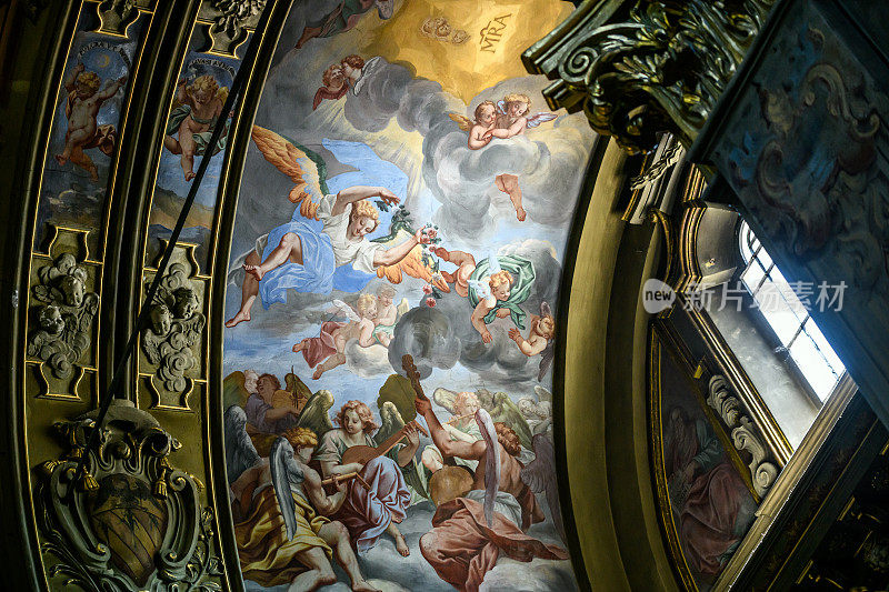 意大利Varallo的Collegiata di San Gaudenzio教堂内部细节